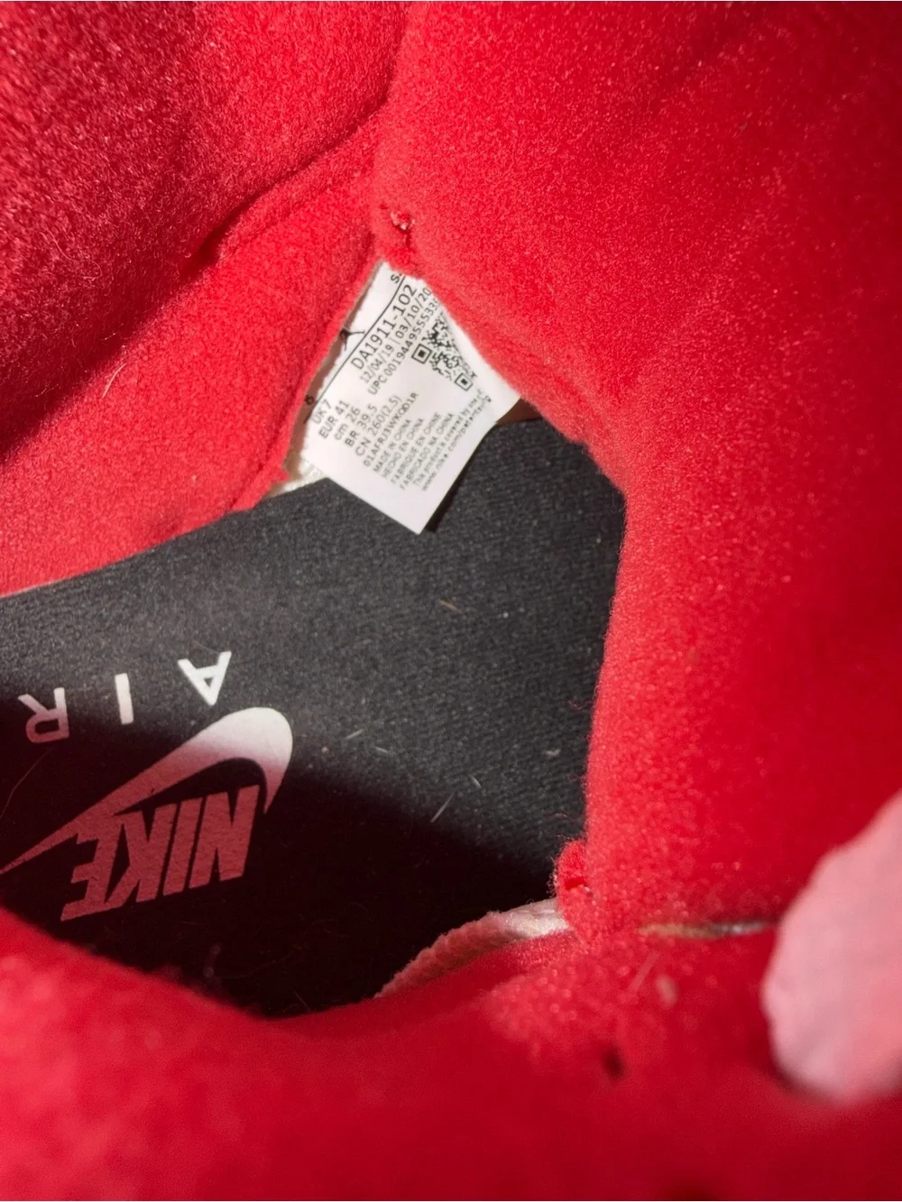 Jordan 5 Retro ‘Fire Red Silver Tongue’ Size 8M